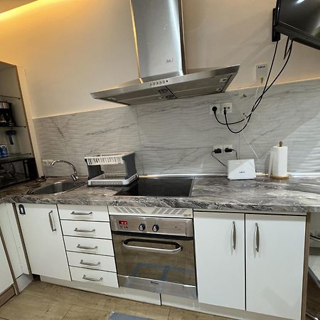 Apartamento Con Patio En Madrid Centro Ngoại thất bức ảnh