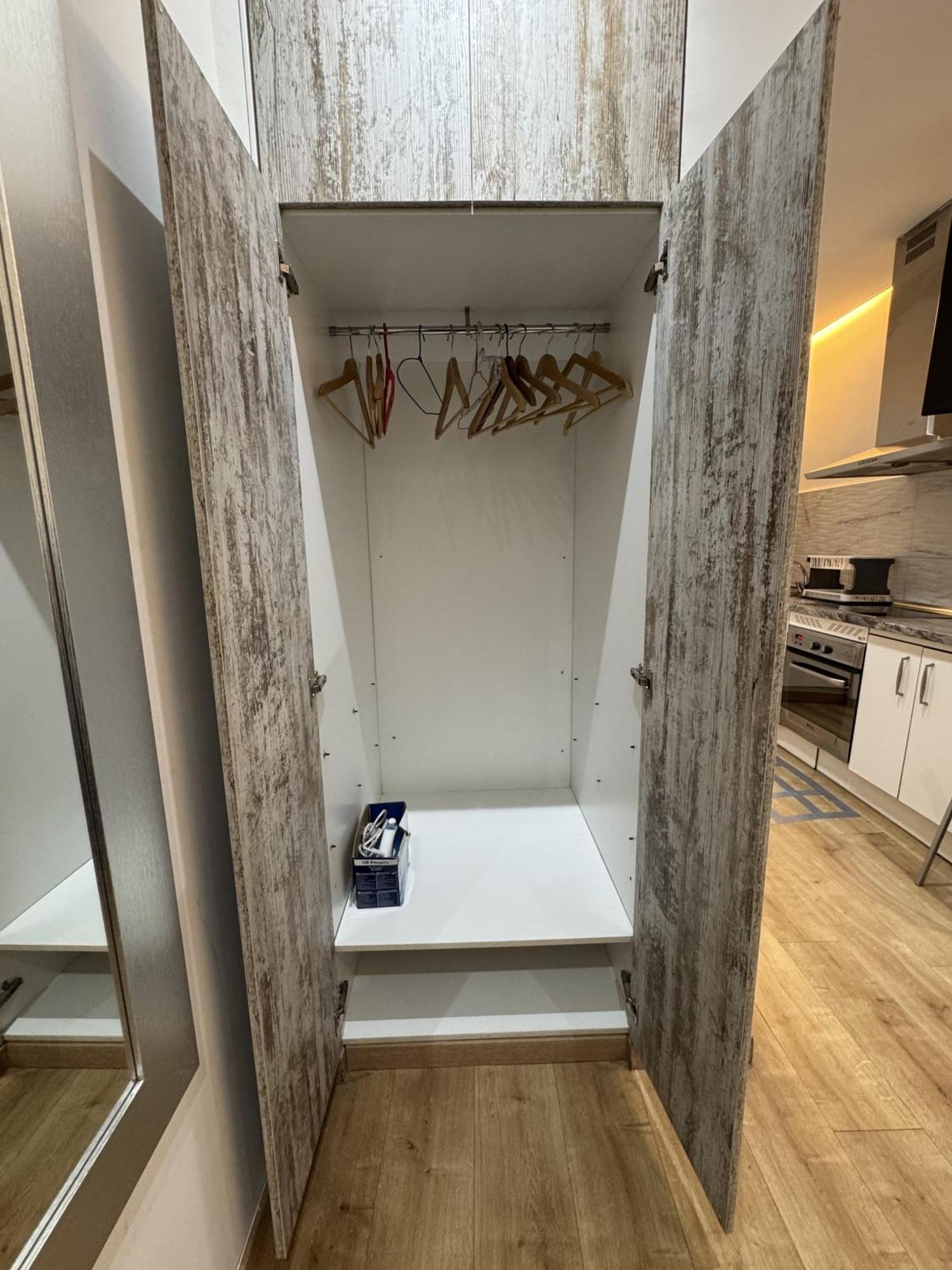 Apartamento Con Patio En Madrid Centro Ngoại thất bức ảnh